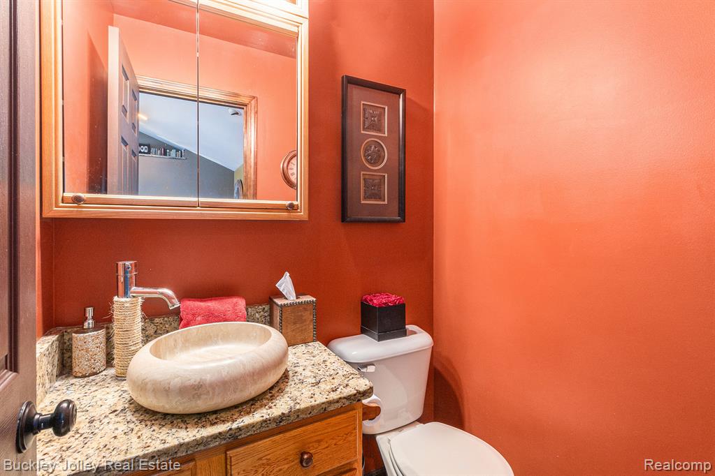 928 WESTWIND SHORE Drive, Howell, MI 48843 — Photo 21