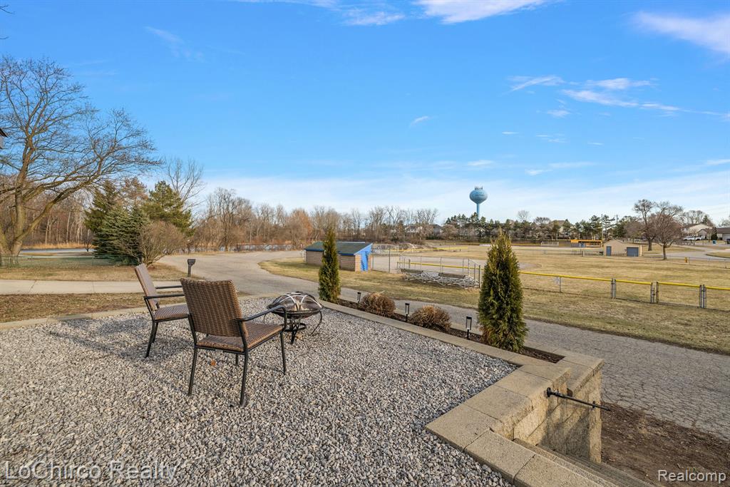 76 S GLASPIE Street, Oxford, MI 48371 — Photo 40