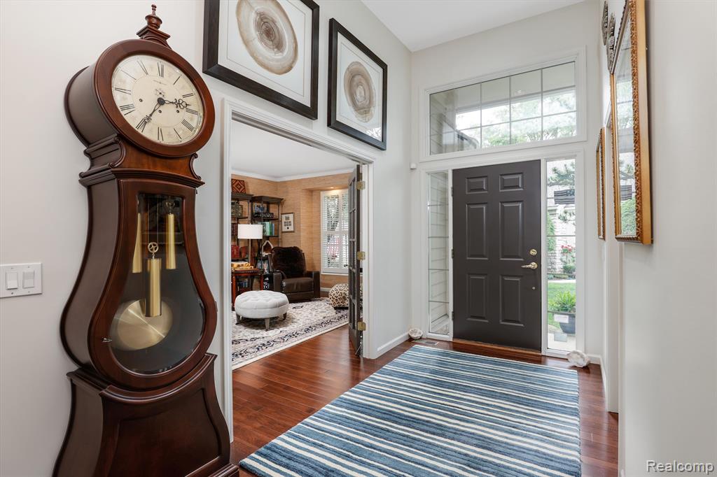 16964 LOCHMOOR Circle E, Northville, MI 48168 — Photo 20