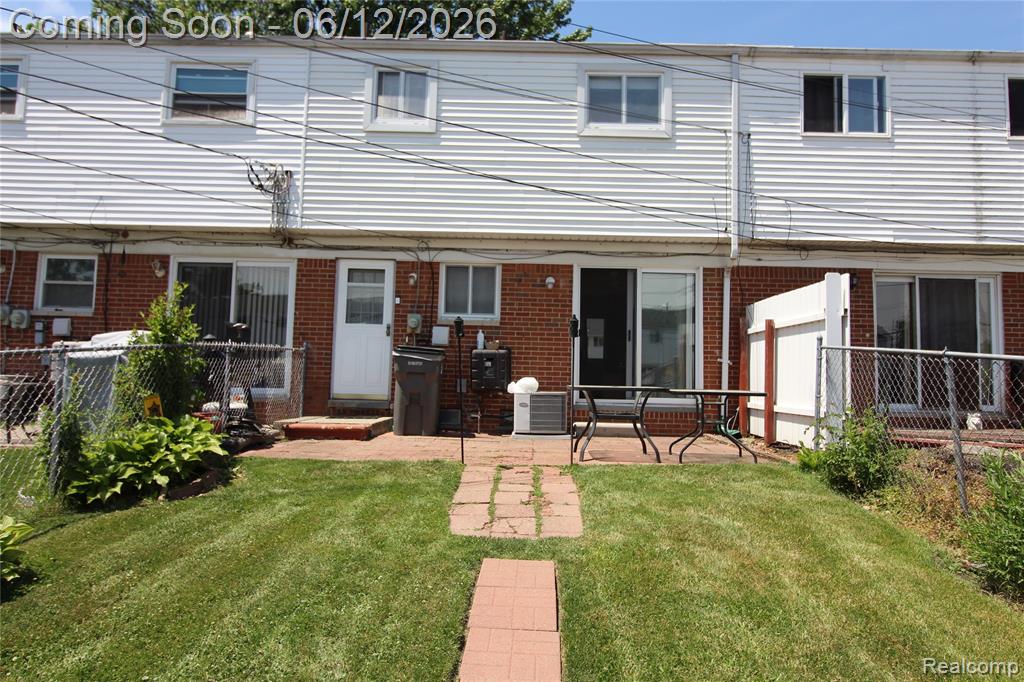 20165 Merle Court, Clinton Twp, MI 48035 — Photo 30