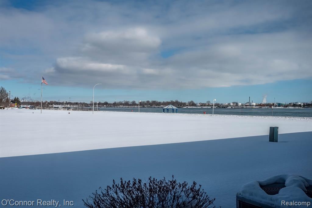 1660 River Road, 53, Marysville, MI 48040 — Photo 14