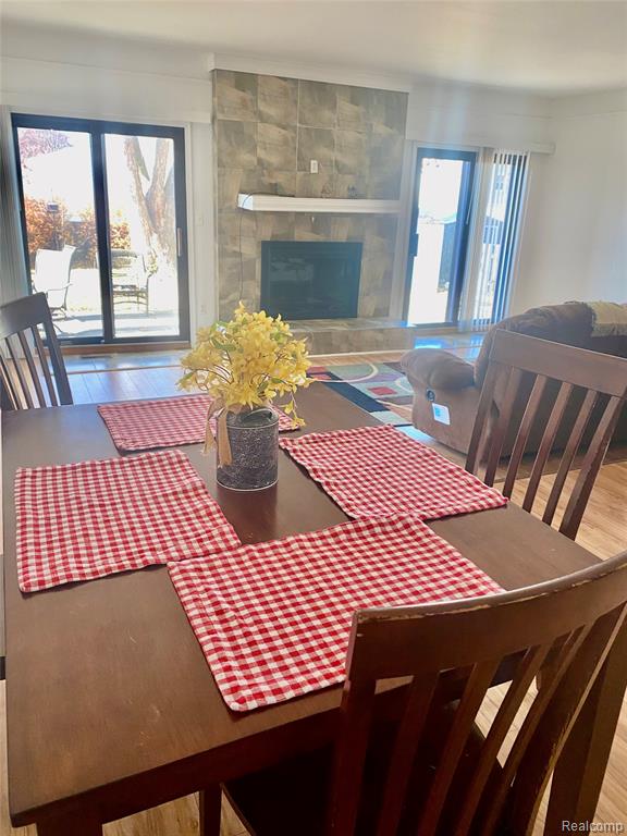 21664 Hall Road, Woodhaven, MI 48183 — Photo 10