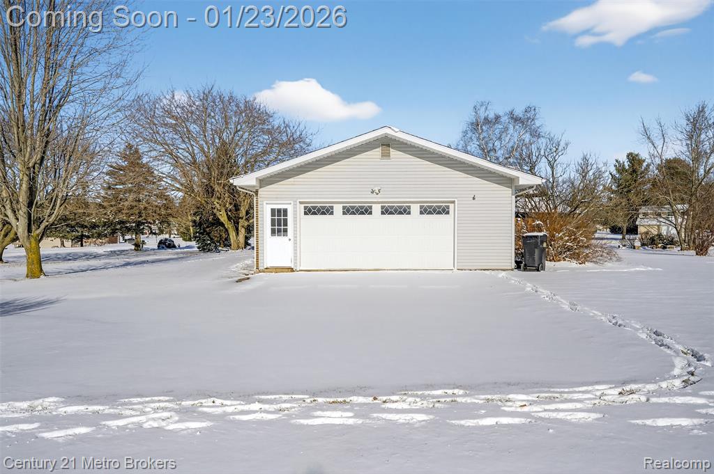 11452 Whitaker Road, Fenton, MI 48430 — Photo 6
