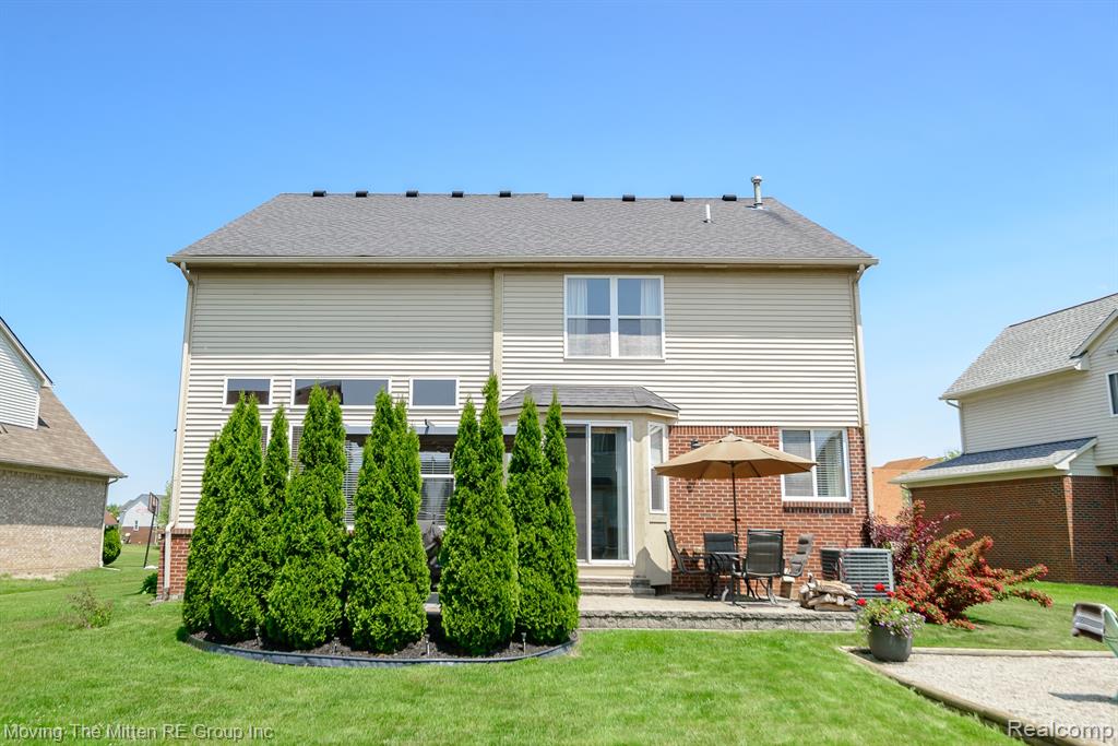 43825 S Timberview Drive, Belleville, MI 48111 — Photo 65