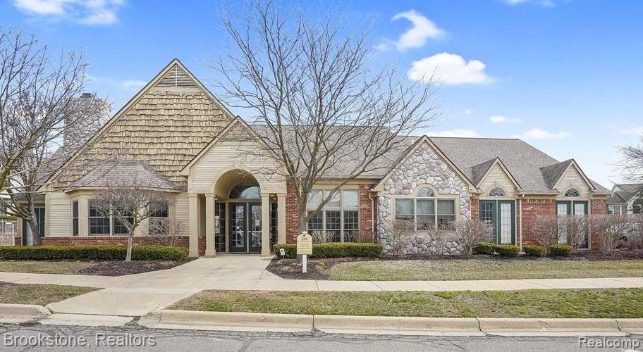220 Oakbrooke Drive, 3, South Lyon, MI 48178 — Photo 37