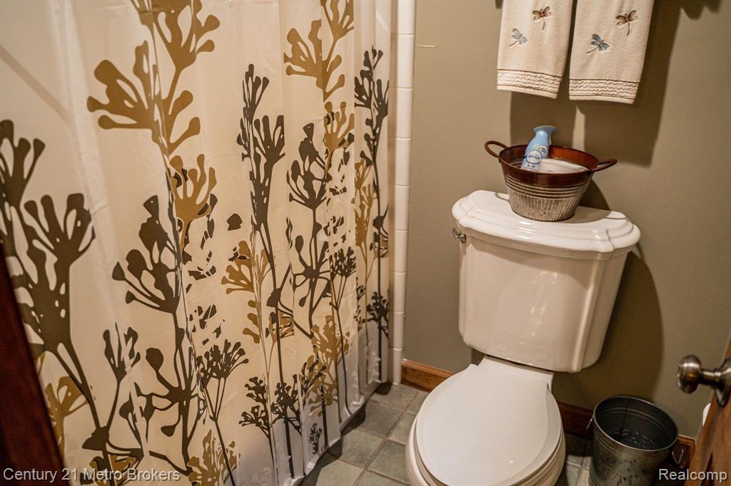 4191 Crystal Creek Estates, Lapeer, MI 48446 — Photo 18