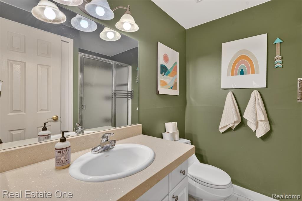 564 Dorchester Way, Milford, MI 48381 — Photo 47