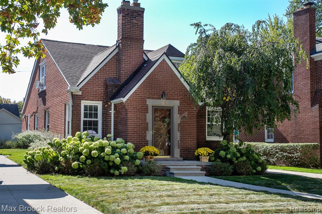 13353 Sherwood Drive, Huntington Woods, MI — Photo 65