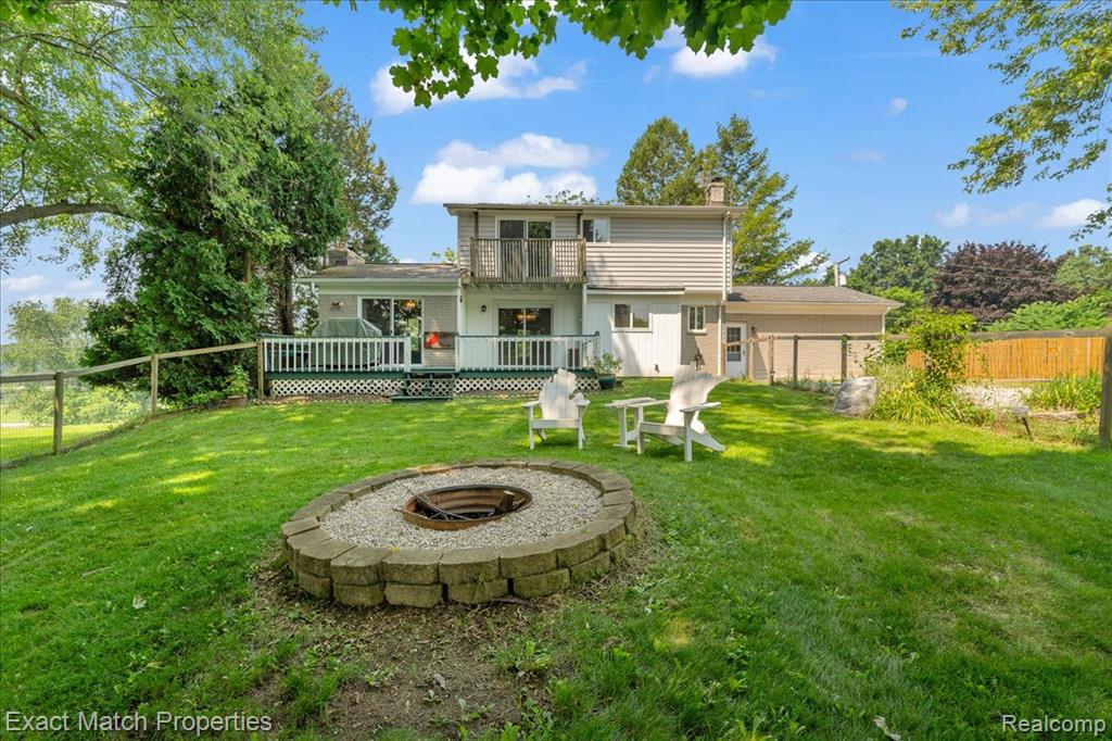 3980 N Hickory Ridge Road, Highland, MI — Photo 16
