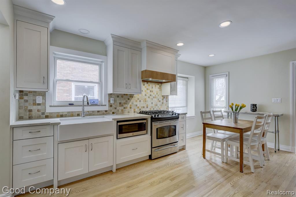 924 Marywood Drive, Royal Oak, MI 48067 — Photo 10