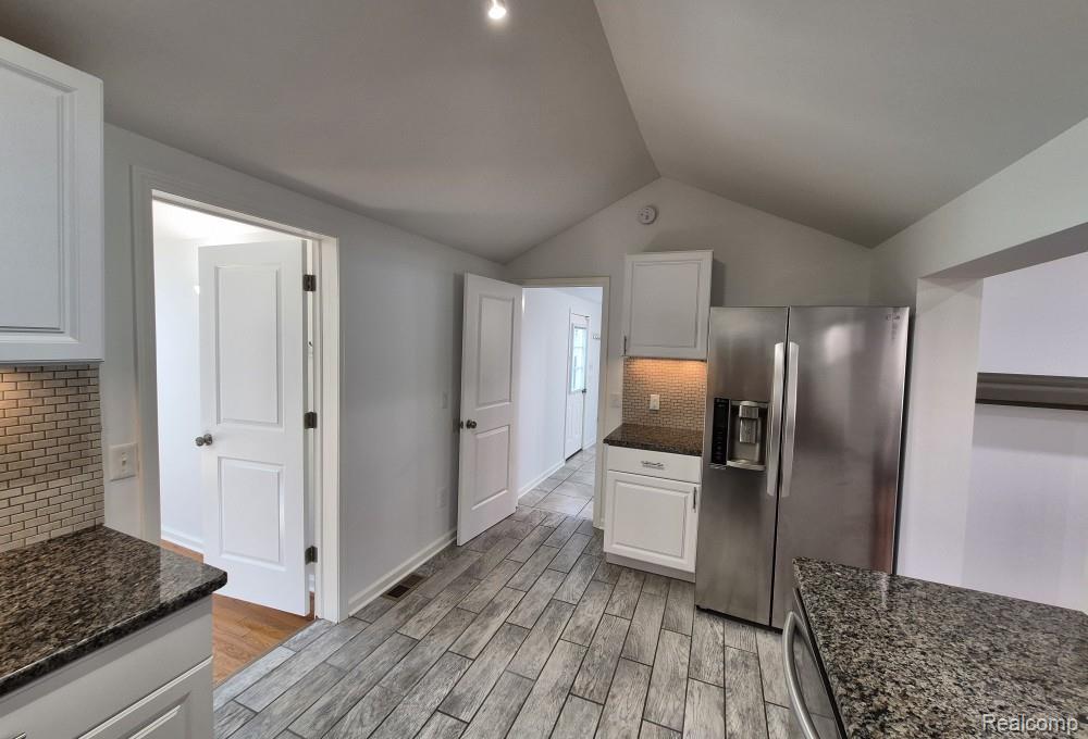 7377 Cooley Lake Road, West Bloomfield, MI 48324 — Photo 23