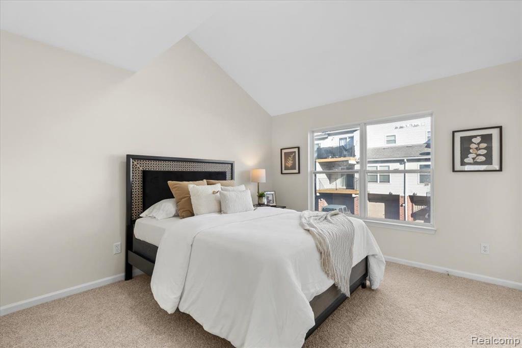 1664 CAMPAU FARMS Circle, 81-17, Detroit, MI 48207 — Photo 15