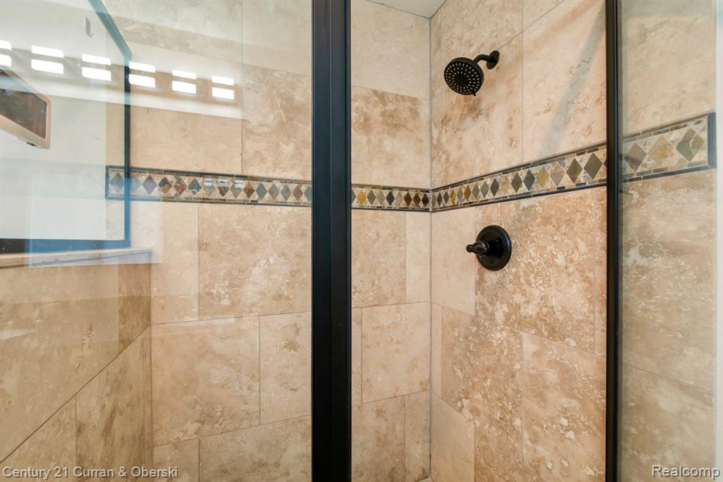 21412 Holmbury Road, Northville, MI 48167 — Photo 38
