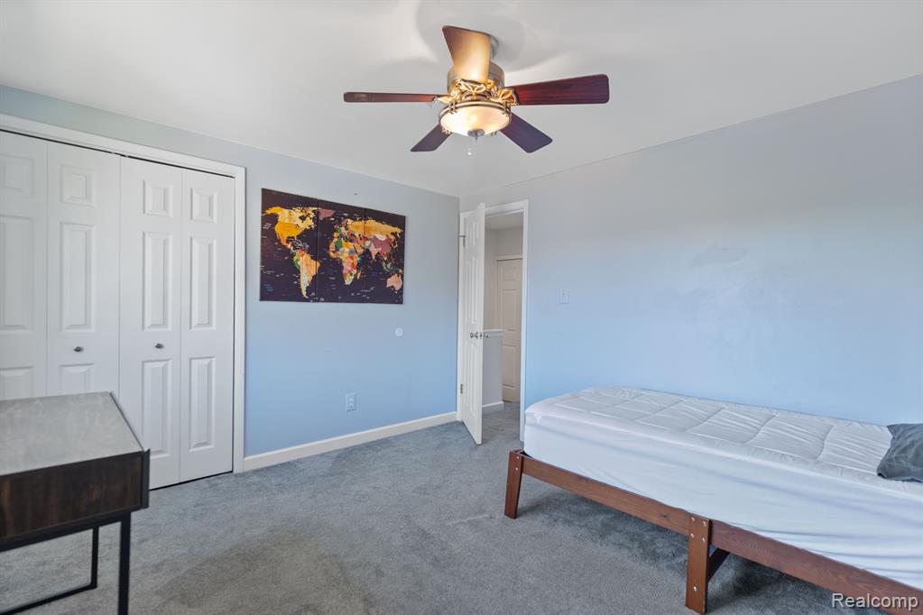 45880 KENSINGTON Street, Utica, MI 48317 — Photo 10