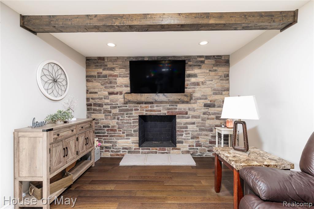 4624 Maeder Street, Shelby Twp, MI 48316 — Photo 10