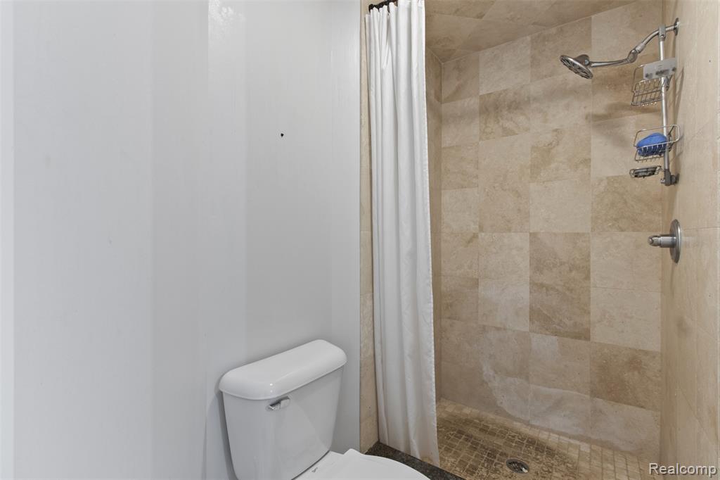 7759 W Branch Court, Ypsilanti, MI 48197 — Photo 33