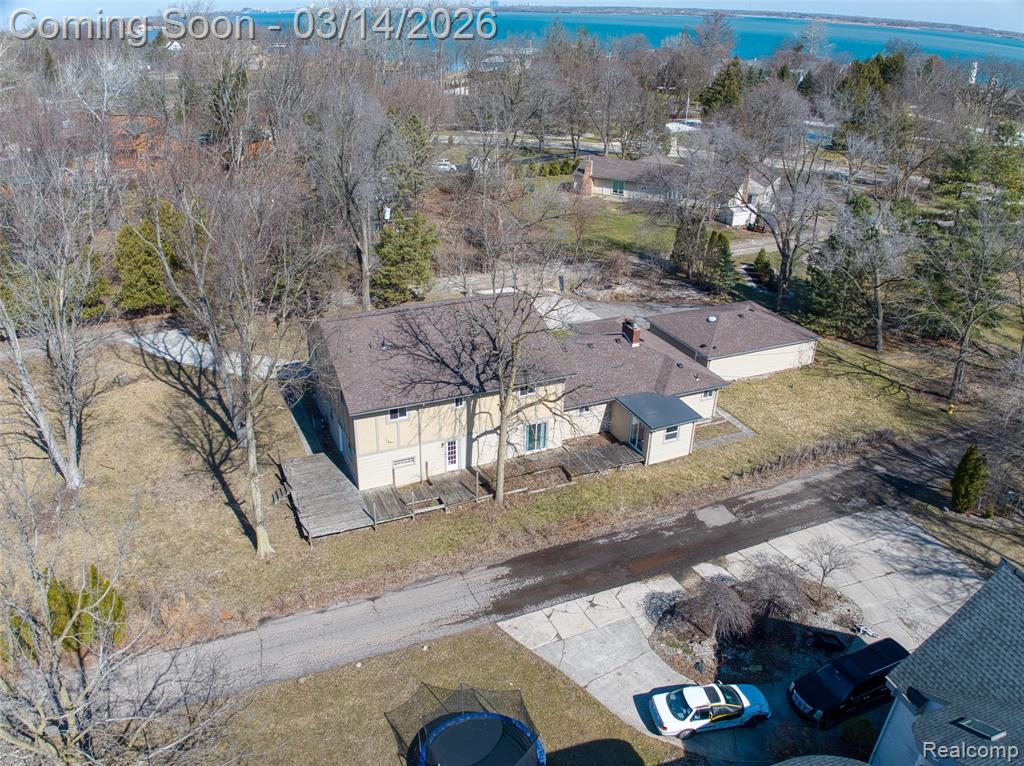 19580 Parke Lane, Grosse Ile, MI 48138 — Photo 56