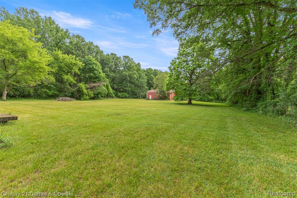 18491 Savage Road, Belleville, MI 48111 — Photo 41
