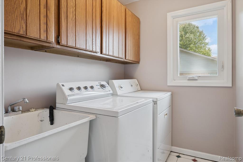 46328 N Northvalley Drive, Northville, MI 48167 — Photo 44