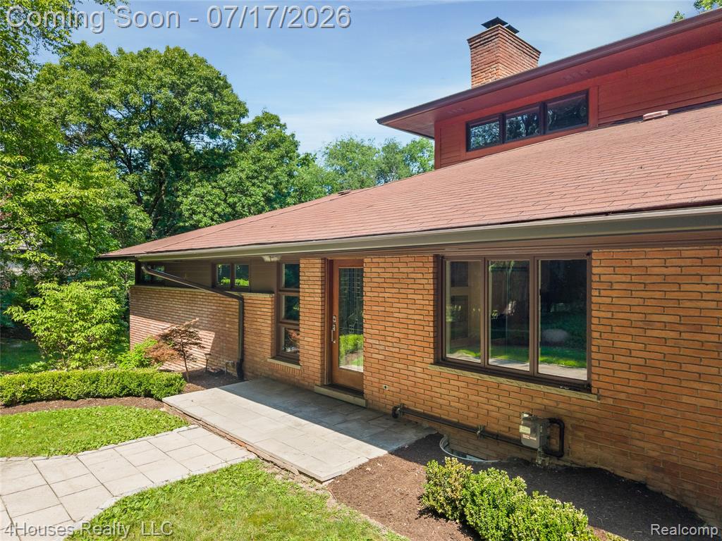 5717 Sussex Drive, Troy, MI 48098 — Photo 3