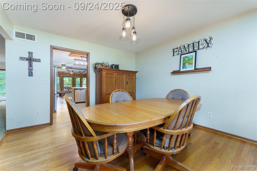 9511 W Allen Road, Fowlerville, MI 48836 — Photo 21