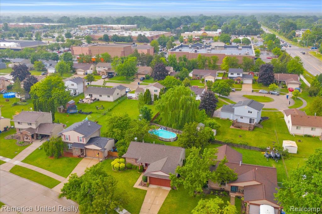 43488 LAURELWOOD, Canton, MI 48187 — Photo 33