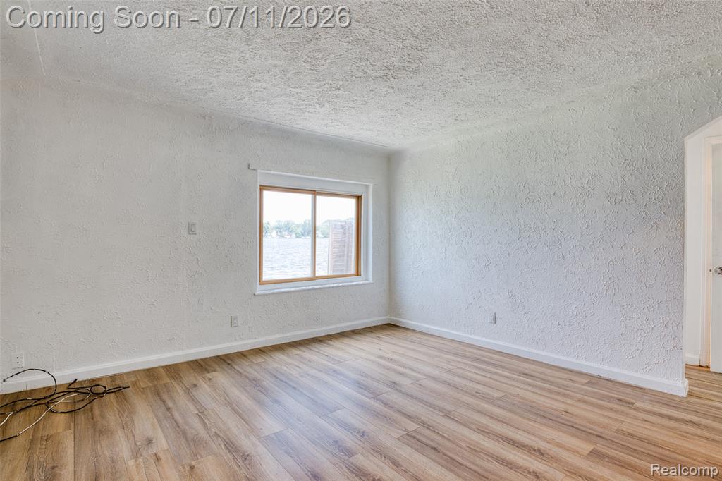 95 N Hulbert Street, White Lake, MI — Photo 10