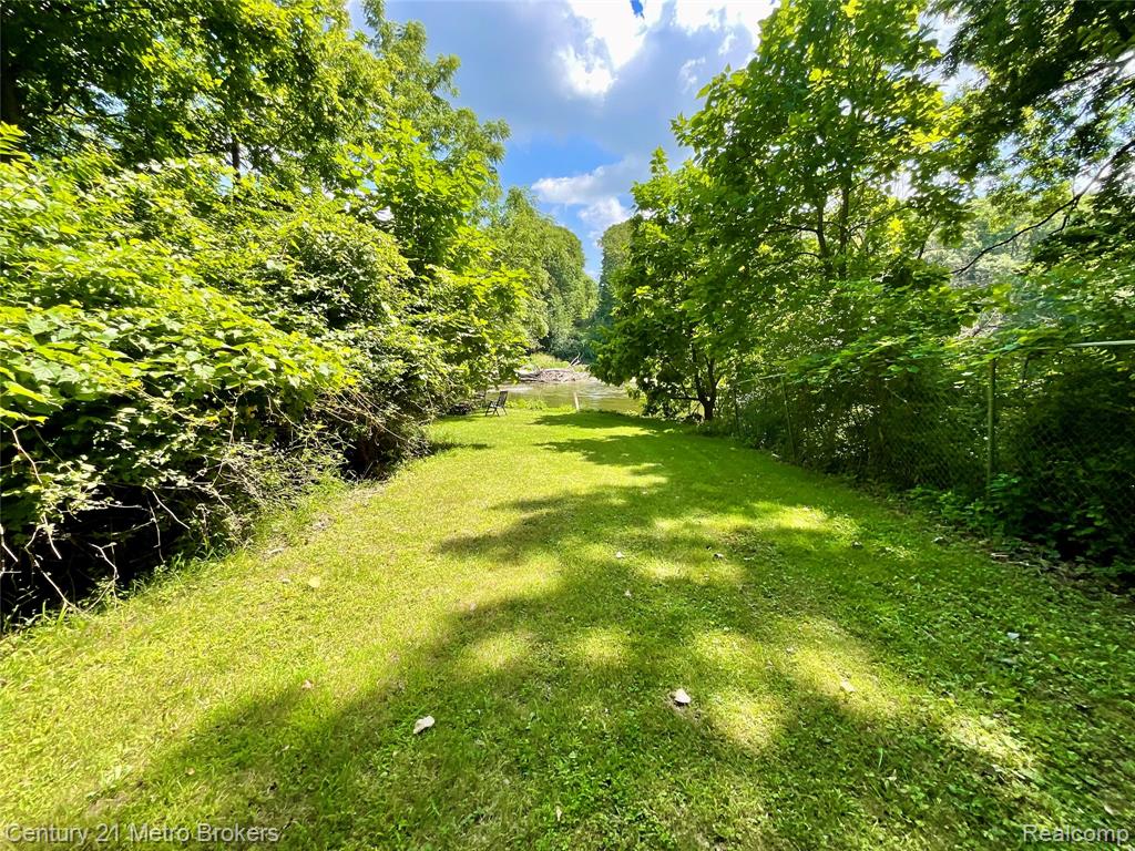 6010 N Seymour Road, Flushing, MI 48433 — Photo 52