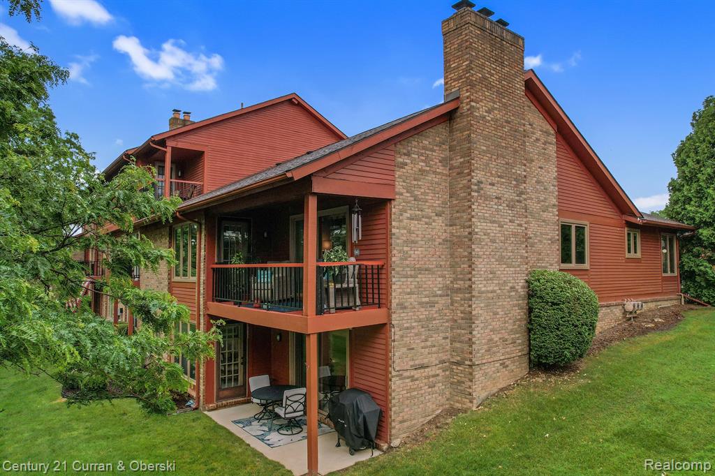 866 GREENVIEW Court, 6, Rochester Hills, MI 48307 — Photo 9
