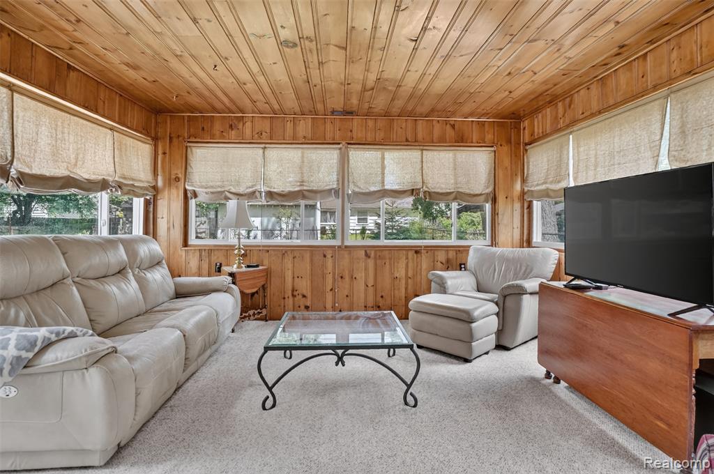 15690 Birwood Avenue, Beverly Hills, MI 48025 — Photo 13
