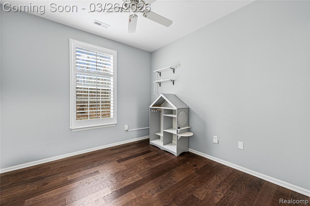 26756 Kirkway Circle, Woodhaven, MI 48183 — Photo 18