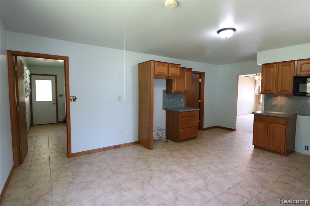 145 Ward Street, Croswell, MI 48422 — Photo 12