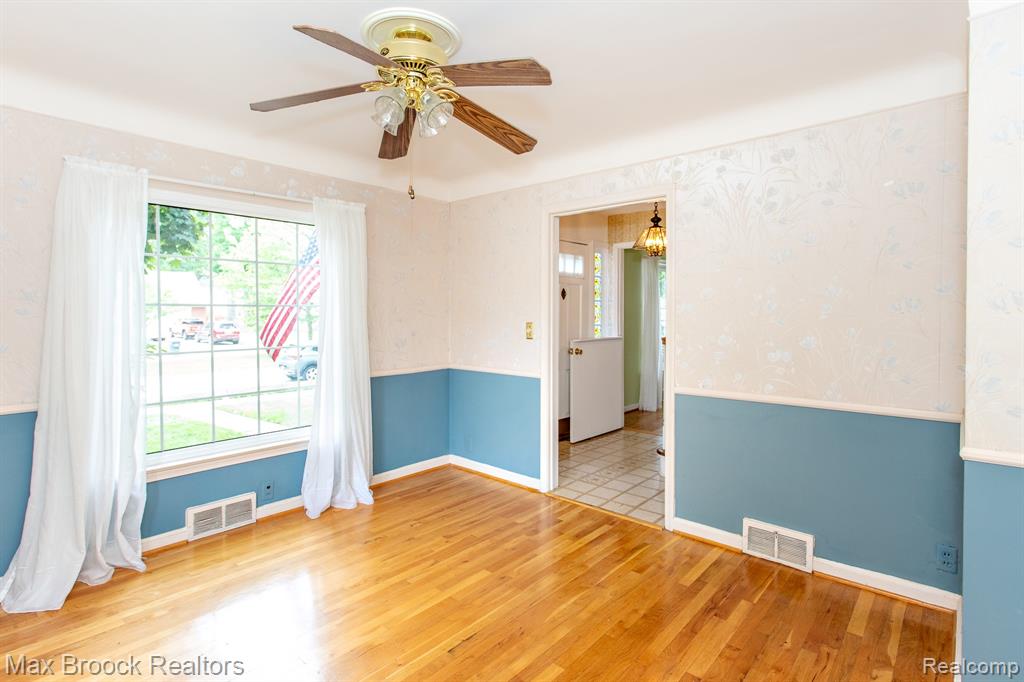 1852 Edgewood Boulevard, Berkley, MI 48072 — Photo 13