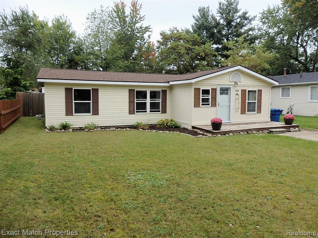 409 LAKEVIEW Street, Holly, MI 48442 — Photo 2