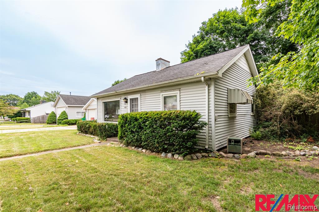 4351 SEEDEN Street, Waterford, MI 48329 — Photo 8