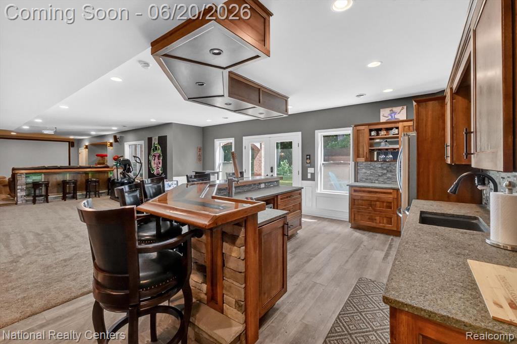 58160 International Drive, South Lyon, MI 48178 — Photo 52