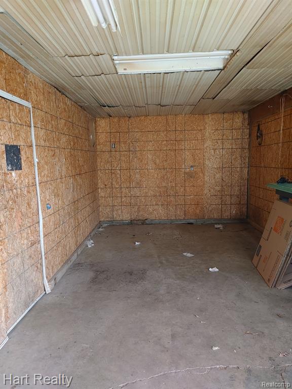 16210 HULL Road, Brown, MI 48416 — Photo 20