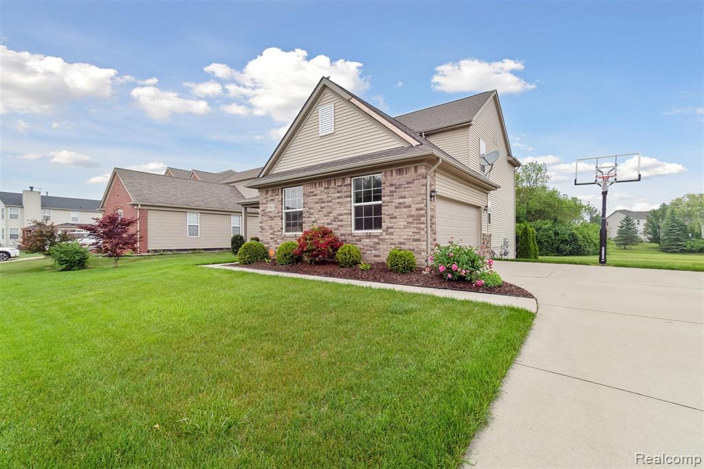 8933 Ringneck Drive, Ypsilanti, MI 48197 — Photo 5