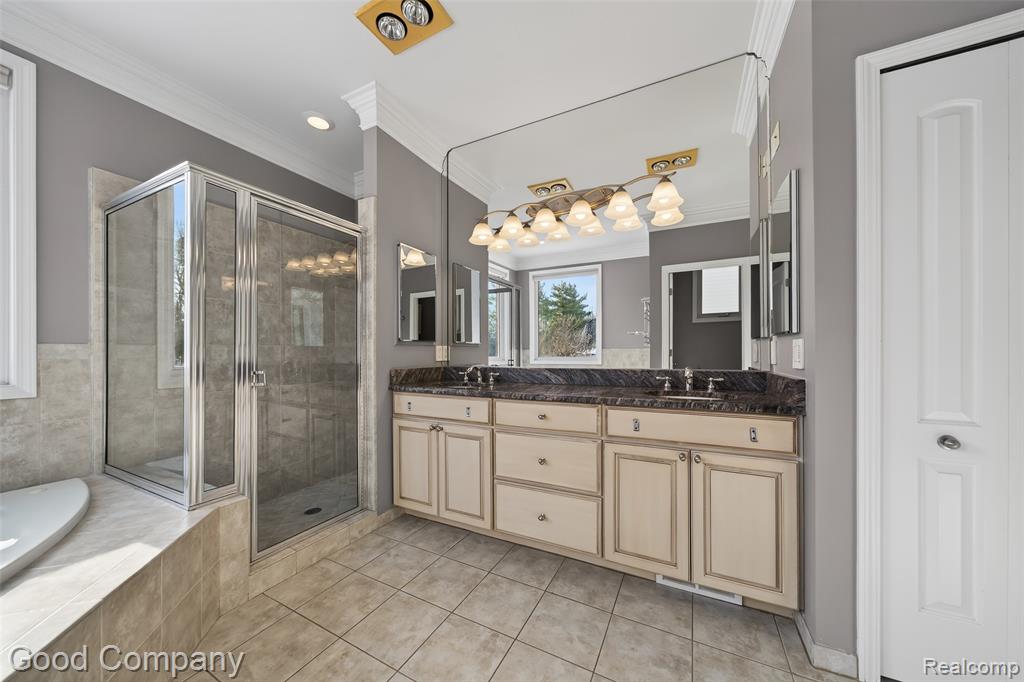 6456 Willow Road, West Bloomfield, MI 48324 — Photo 29
