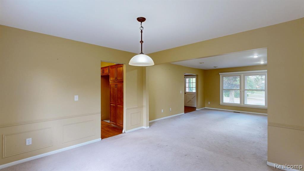4185 Pinehurst Court, West Bloomfield, MI — Photo 20