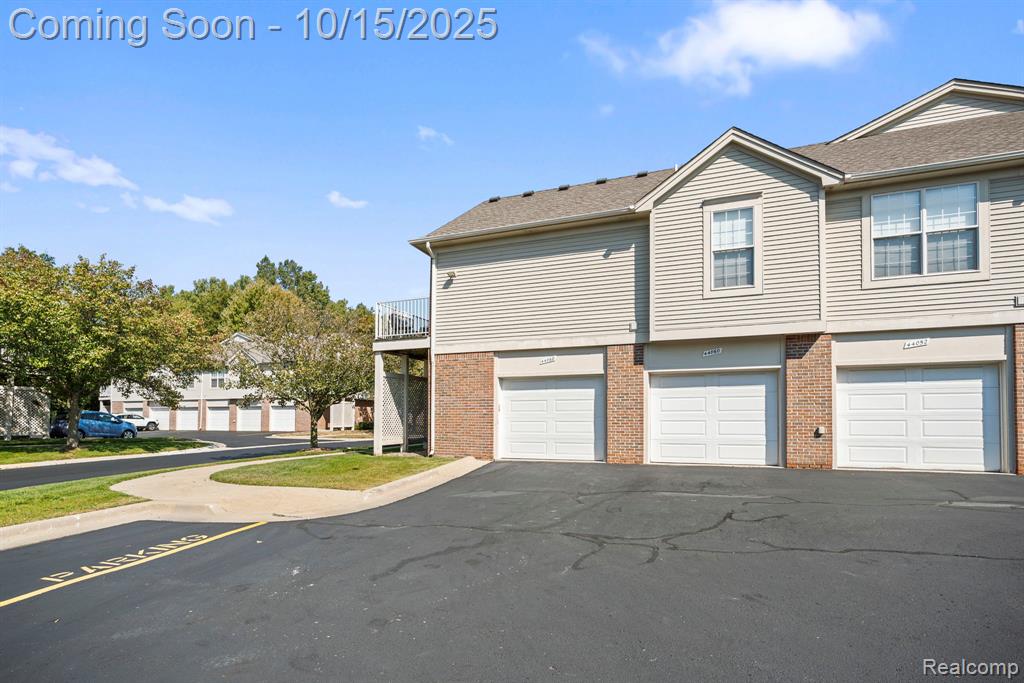 44068 Elm Drive, Sterling Heights, MI 48313 — Photo 30
