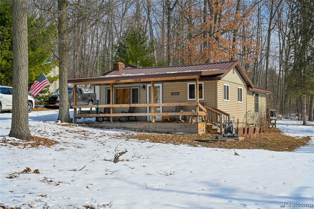 4712 Poplar Drive, Harrison, MI 48625 — Photo 9
