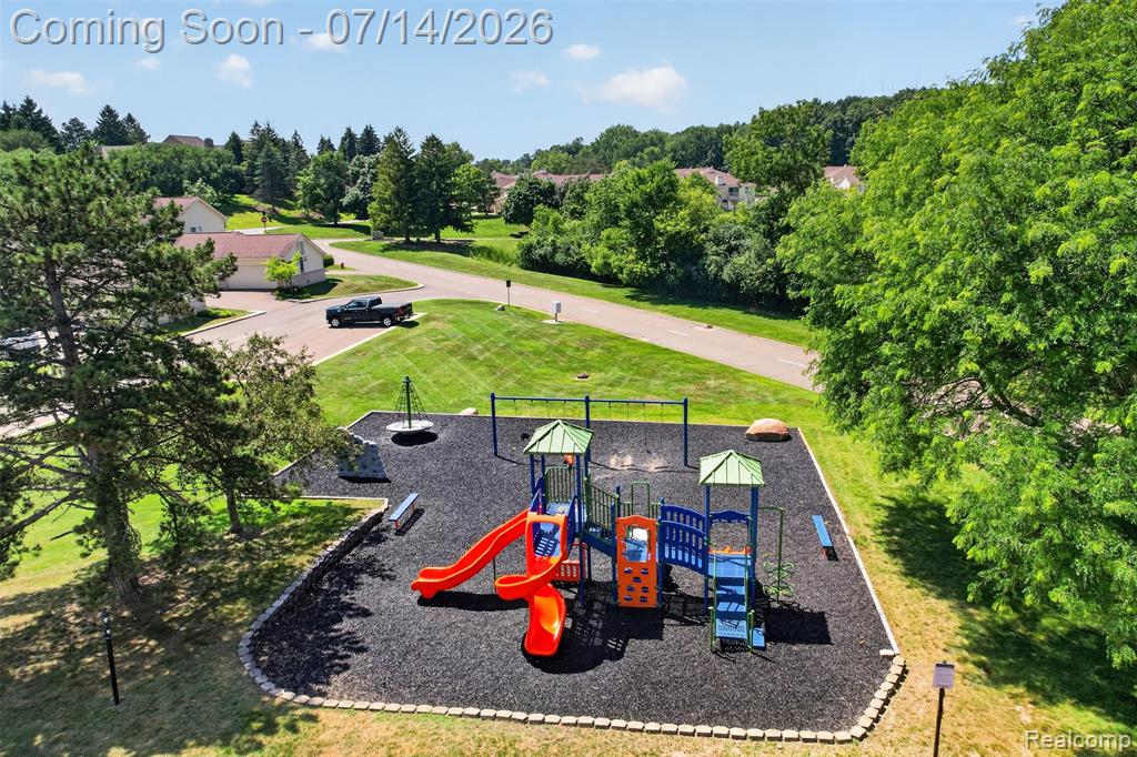 6445 Noble Road, West Bloomfield, MI — Photo 40