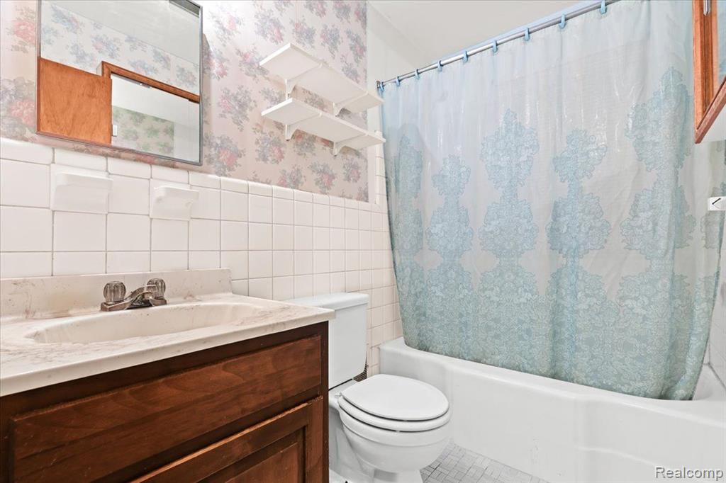4069 GRIFFITH Avenue, Berkley, MI 48072 — Photo 15