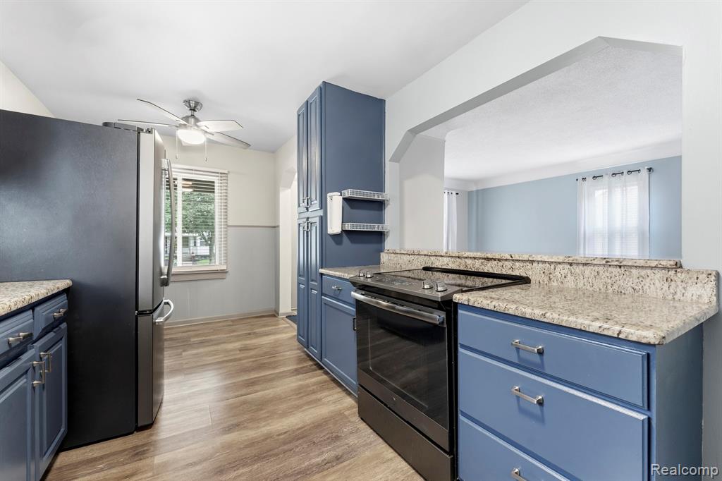 9636 Quandt Avenue, Allen Park, MI 48101 — Photo 9