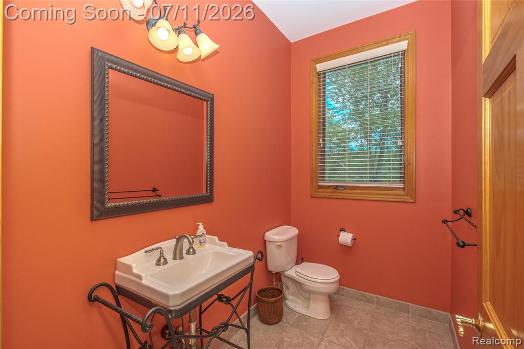7893 Lantern Drive, Almont, MI 48003 — Photo 41