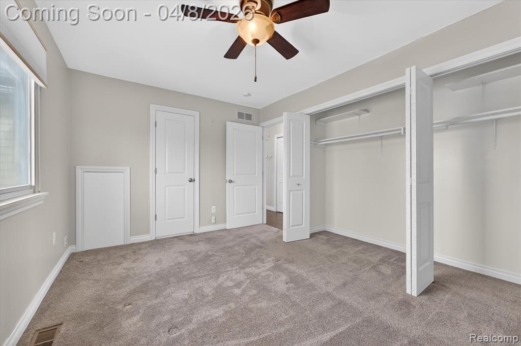 22184 Derby Road, Woodhaven, MI 48183 — Photo 29