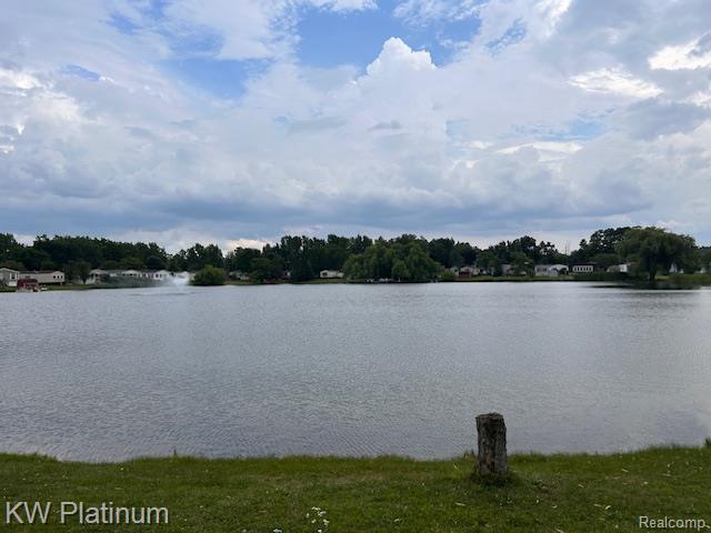 48606 Lakeview Circle, Shelby Twp, MI 48317 — Photo 5