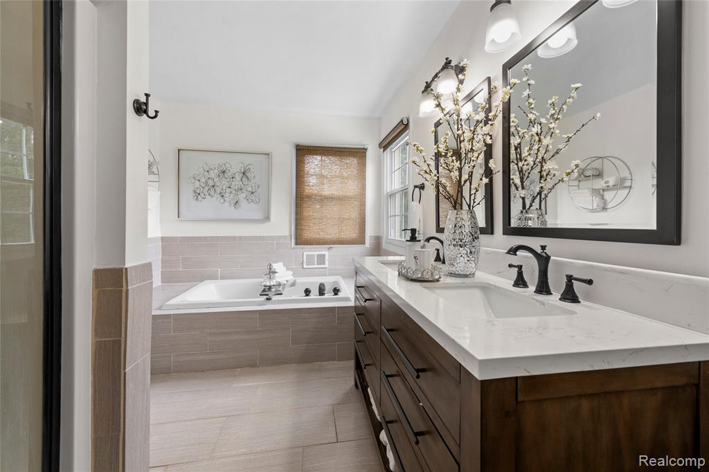 1051 Wellington Court, Canton, MI 48187 — Photo 34