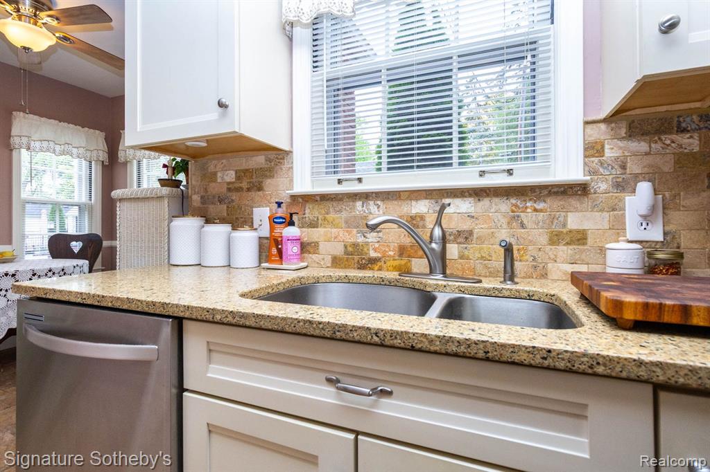 3629 Cumberland Road, Berkley, MI 48072 — Photo 15